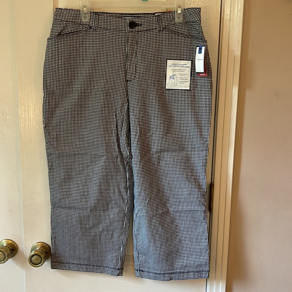 Croft and Barrow black and white pants